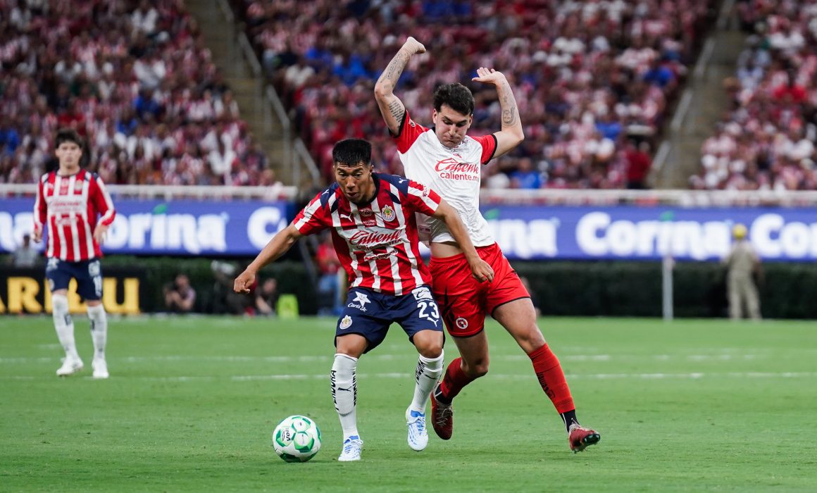 ¡FRACASO TOTAL! Chivas pierde el liderato en el último suspiro 🚨