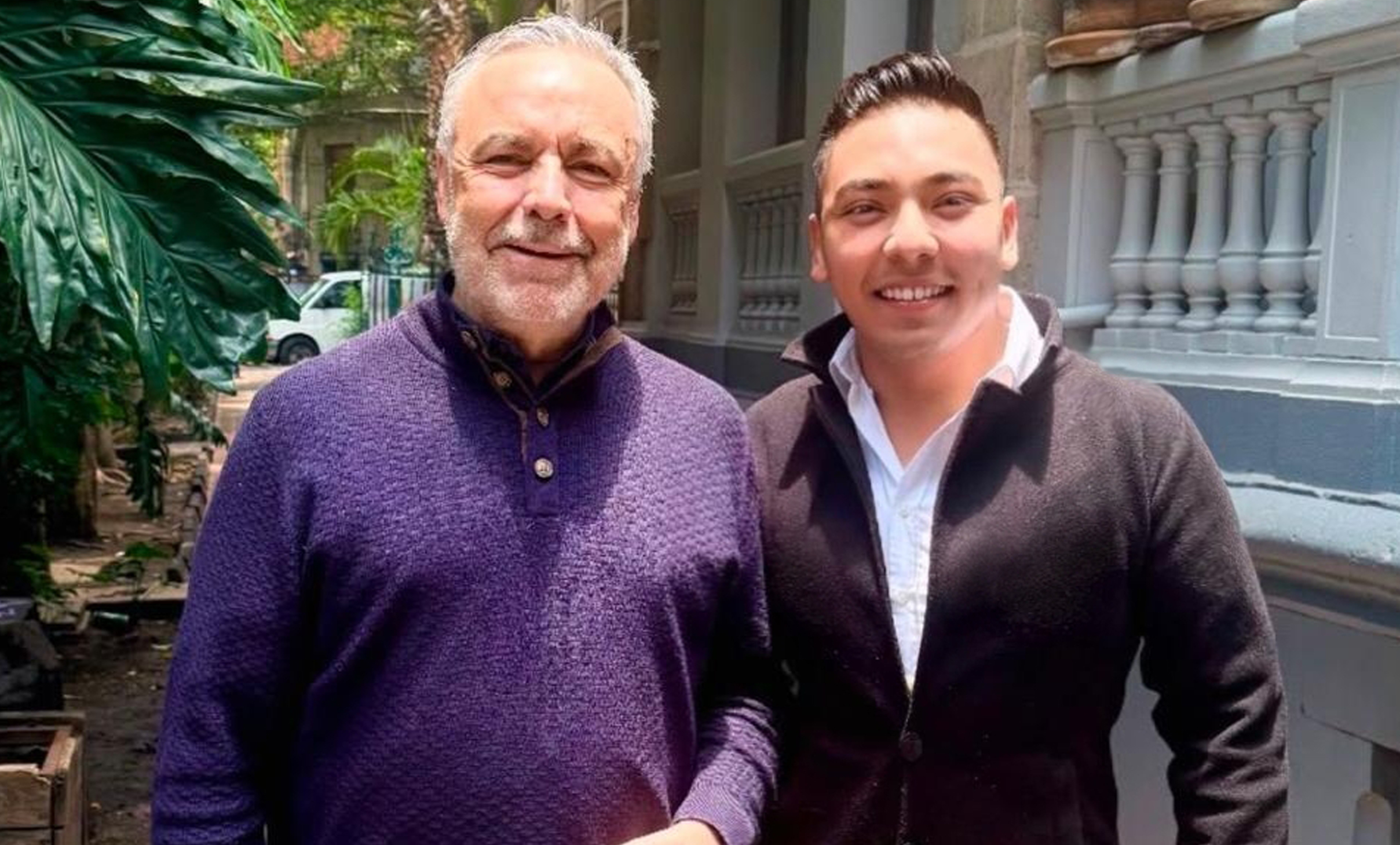 🚨 ¡Bomba Política! Aspirante de Acapulco se reúne con exlíder de Morena
