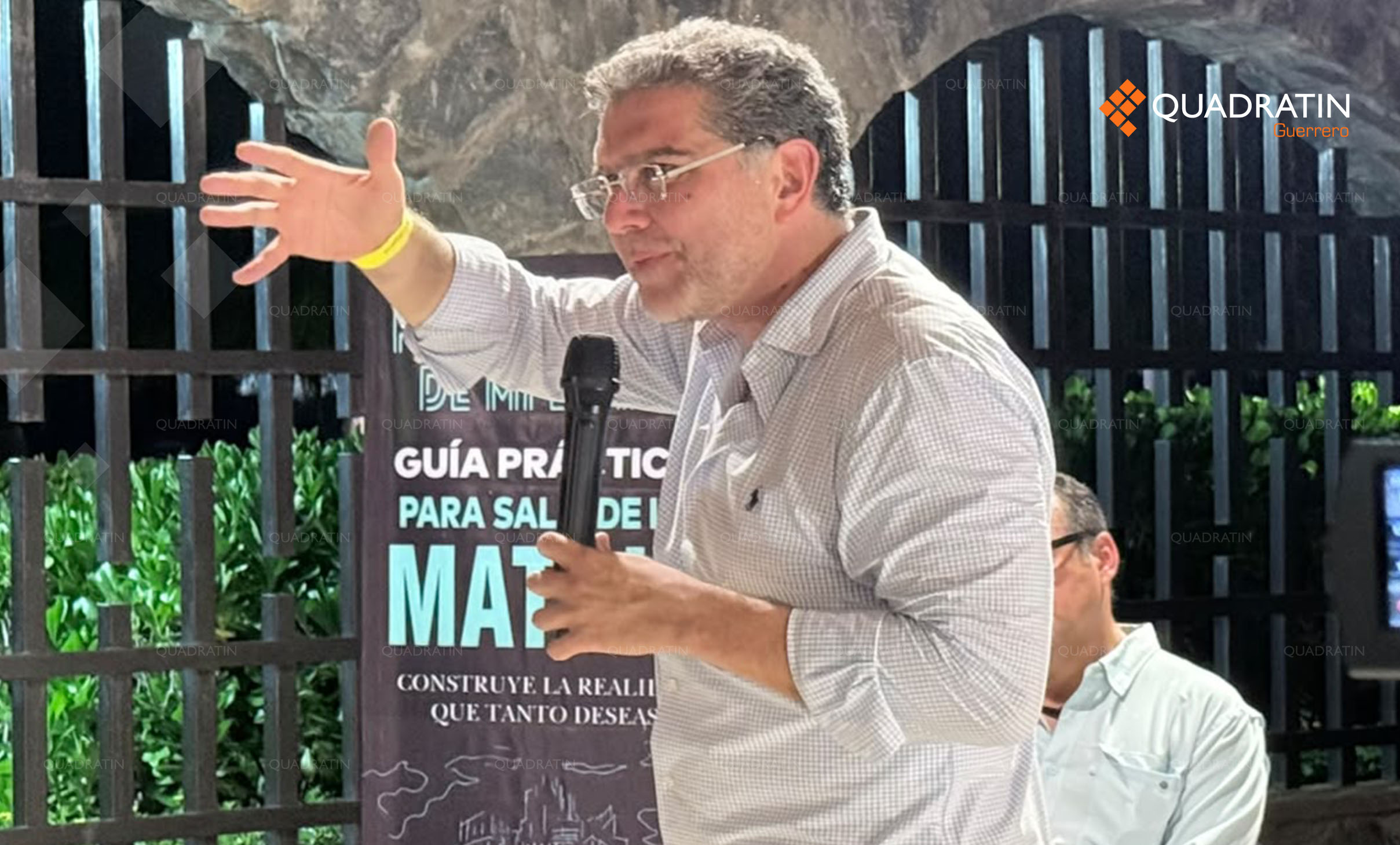 🚨 ¡ESCÁNDALO! Exsenador Ríos Piter CONFESÓ su FRUSTRACIÓN y el INFIERNO de las «MENTADAS DE MADRE»