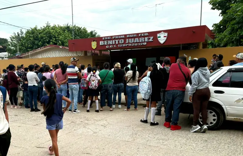 🚨 ¡URGENTE! Padres Toman Primaria en Buenavista: Exigen Maestros