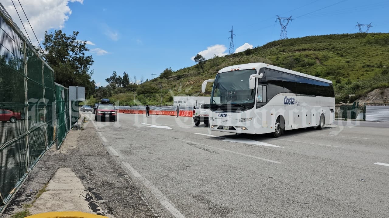 🚨 ¡ALERTA MÁXIMA! Normalistas de Ayotzinapa toman autobuses en Guerrero